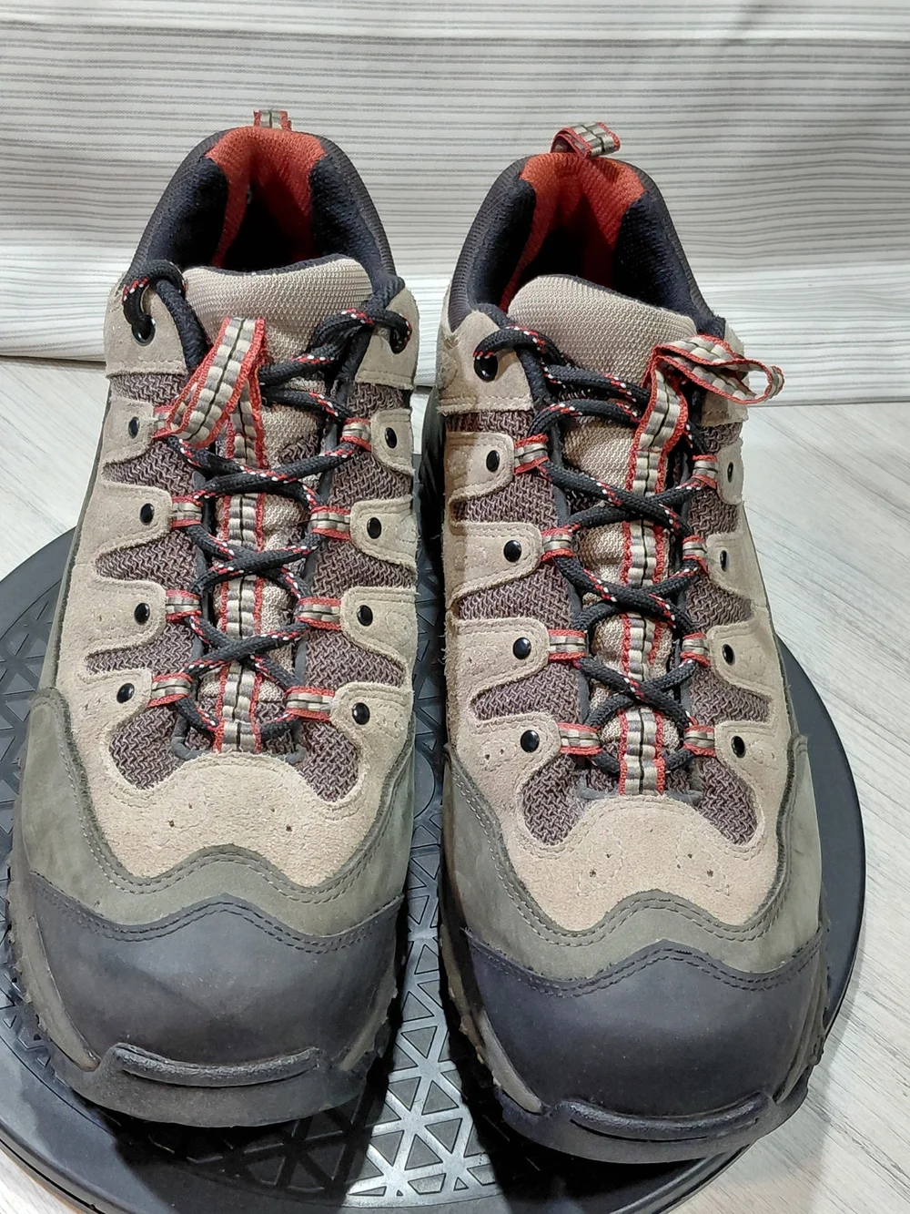 SOREL Mens Rough Cut Steel Toe Work Hiker Boots. Mesh & Leather Upper SIZE M11